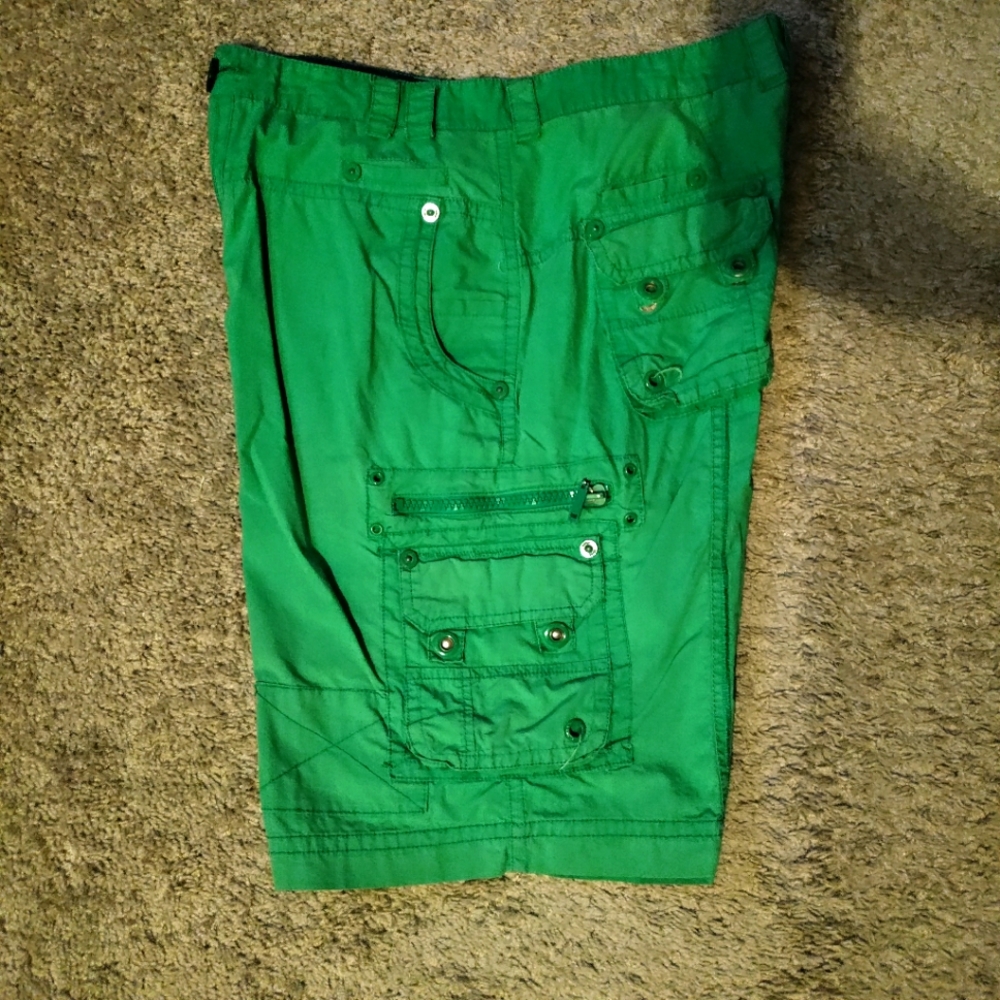 Parish Cargo shorts size 38